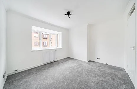 Flat Britannia Road in Cherwell District