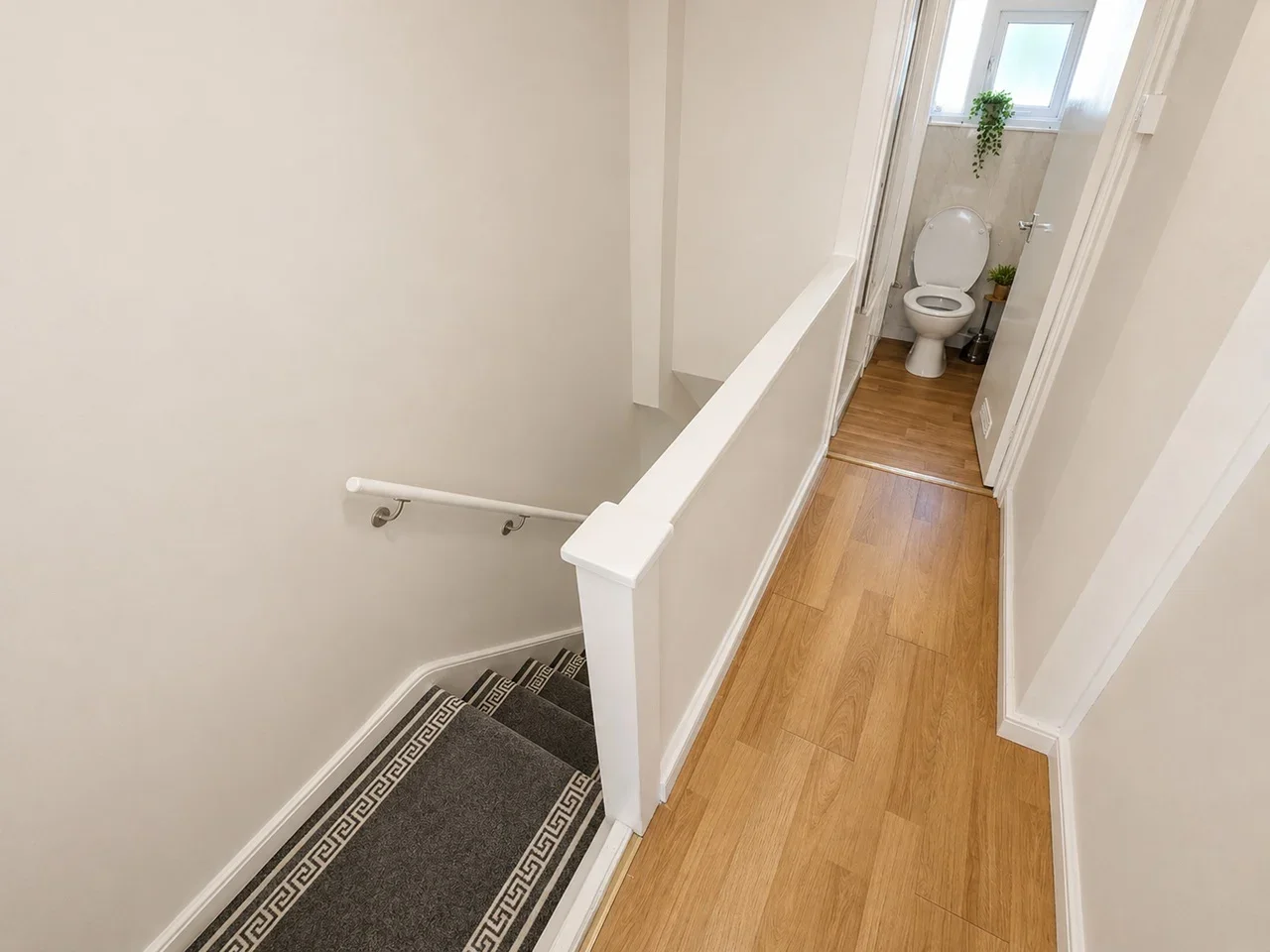 Flat Moelwyn Hughes Court in Greater London