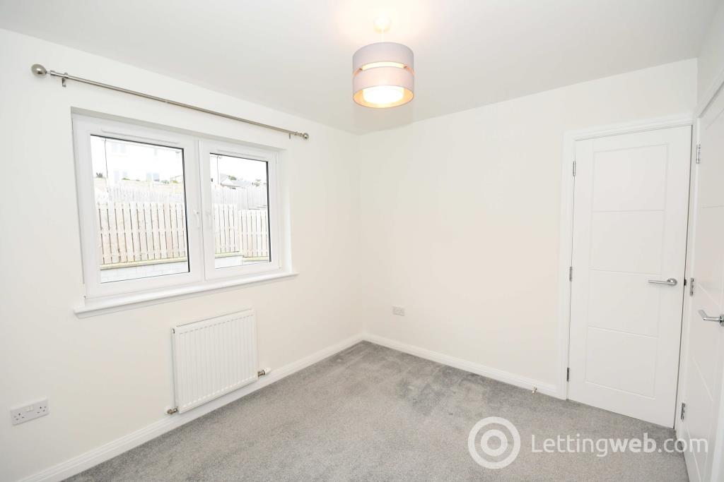 Flat Rothes Place in Inverness