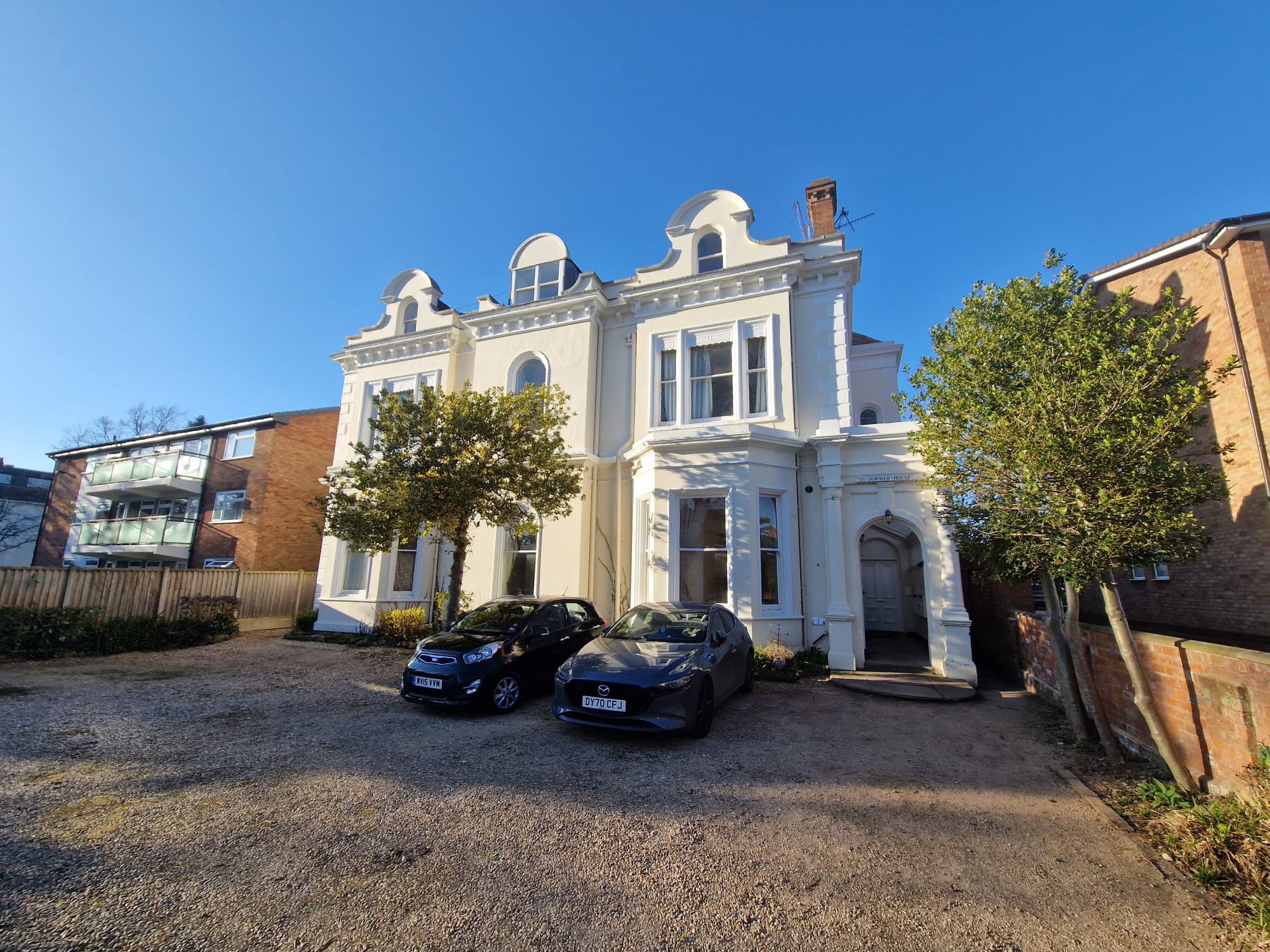 Flat Binswood Avenue in Royal Leamington Spa