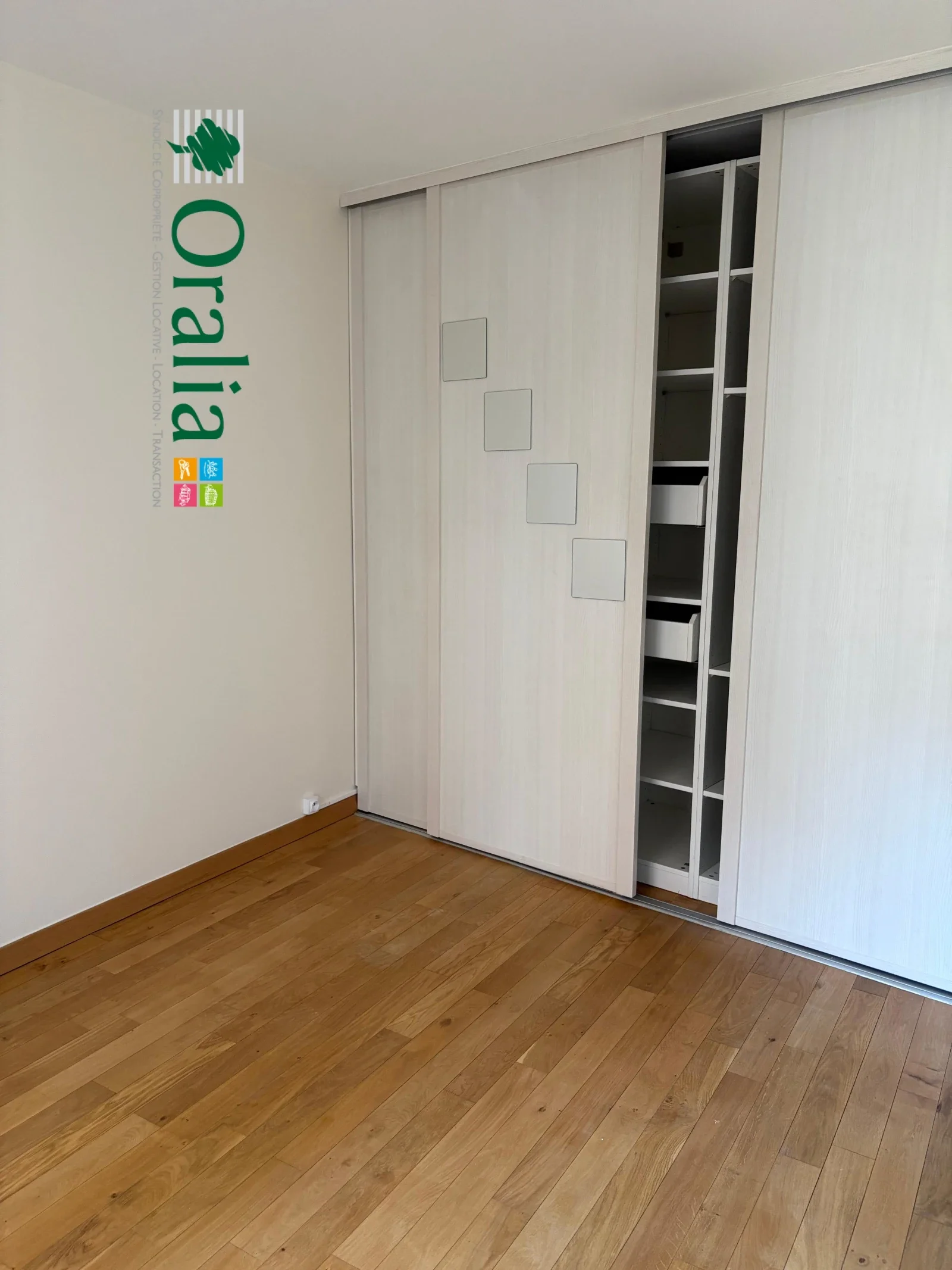 Flat Rue Froidevaux in Paris