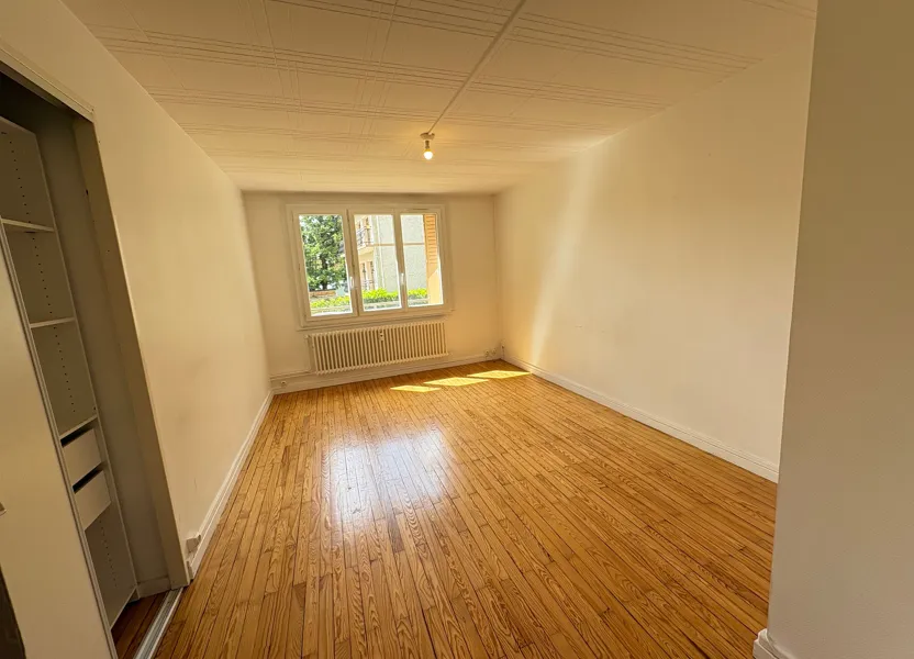 Flat Rue Château-Gaillard in Villeurbanne