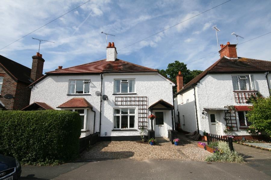 House Russell Road in Woking