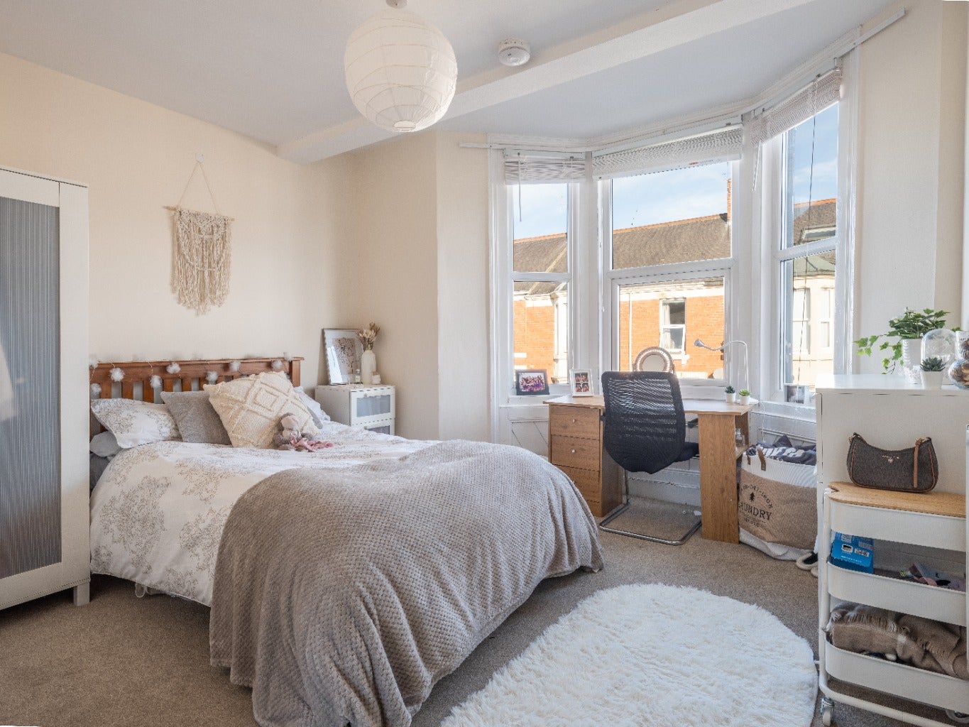 Flat Hazelwood Avenue in Newcastle upon Tyne