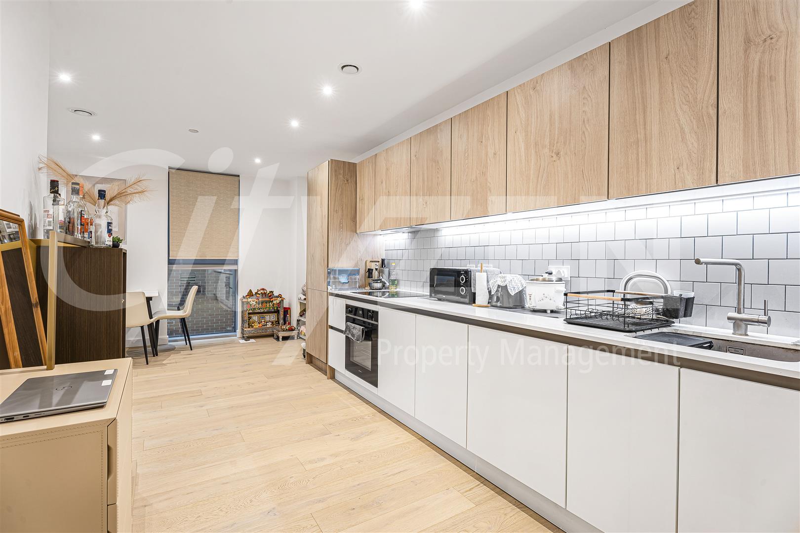 Flat Clarendon Road in Watford