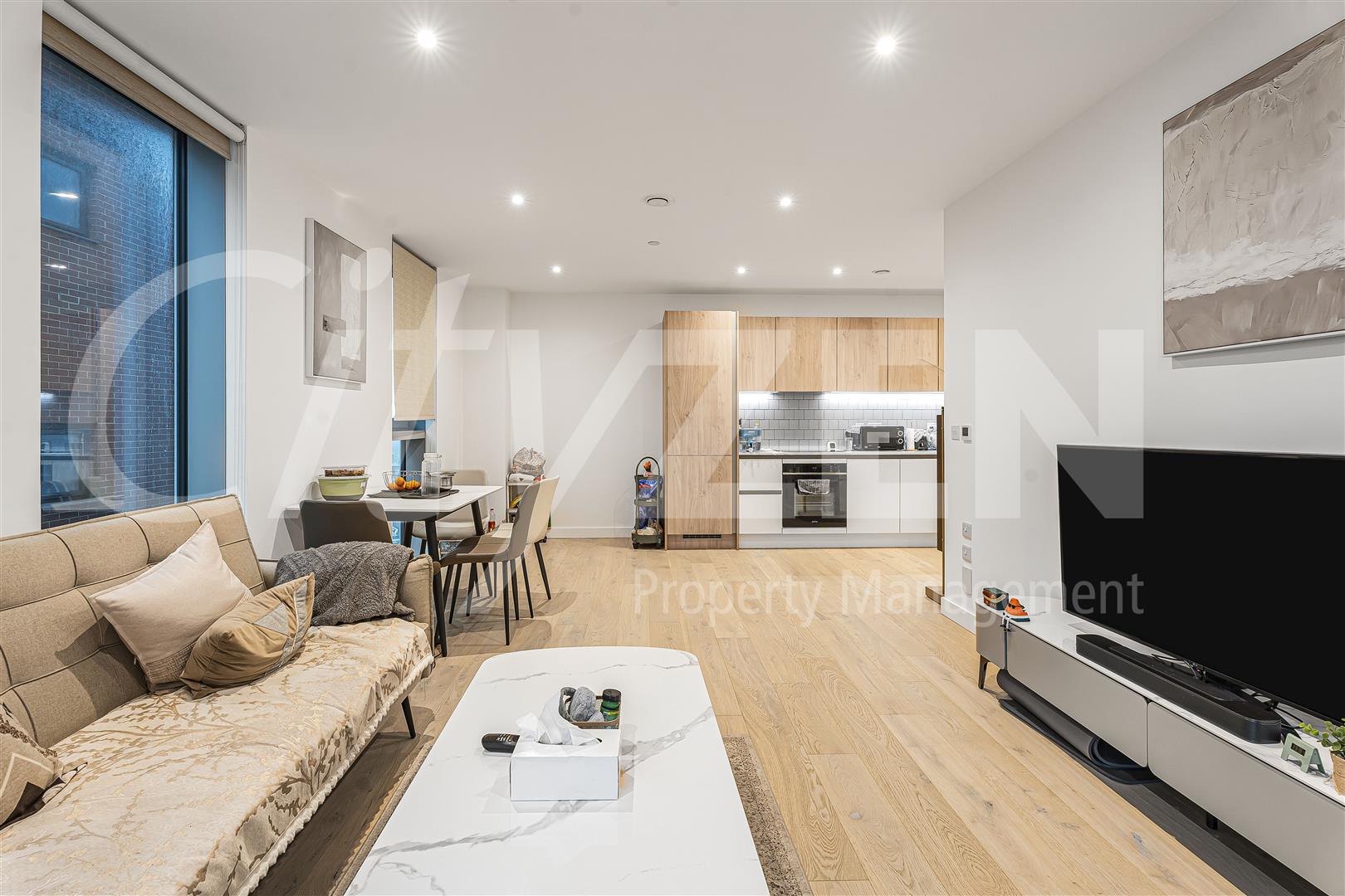 Flat Clarendon Road in Watford