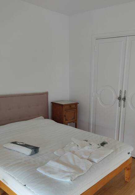 Flat Rue Haussmann in Courbevoie