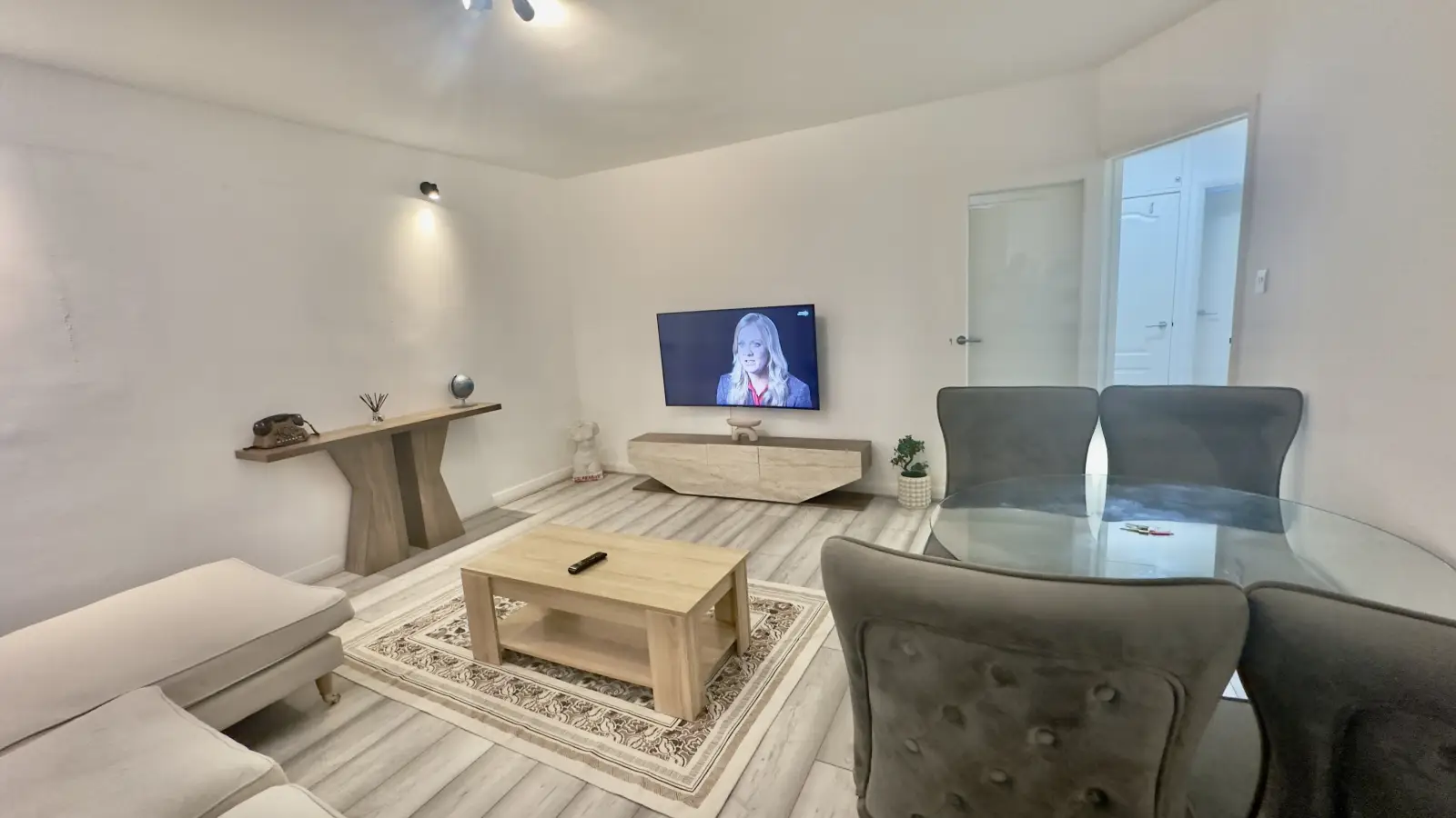 Flat Leinster Gardens in City of Westminster