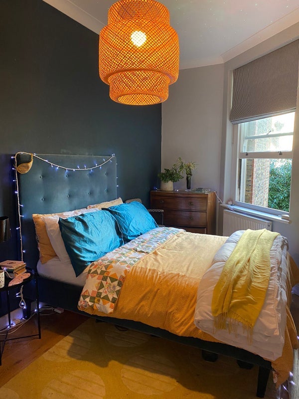 Room Trouville Road in Greater London