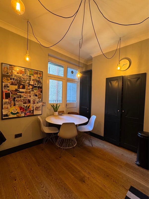 Room Trouville Road in Greater London