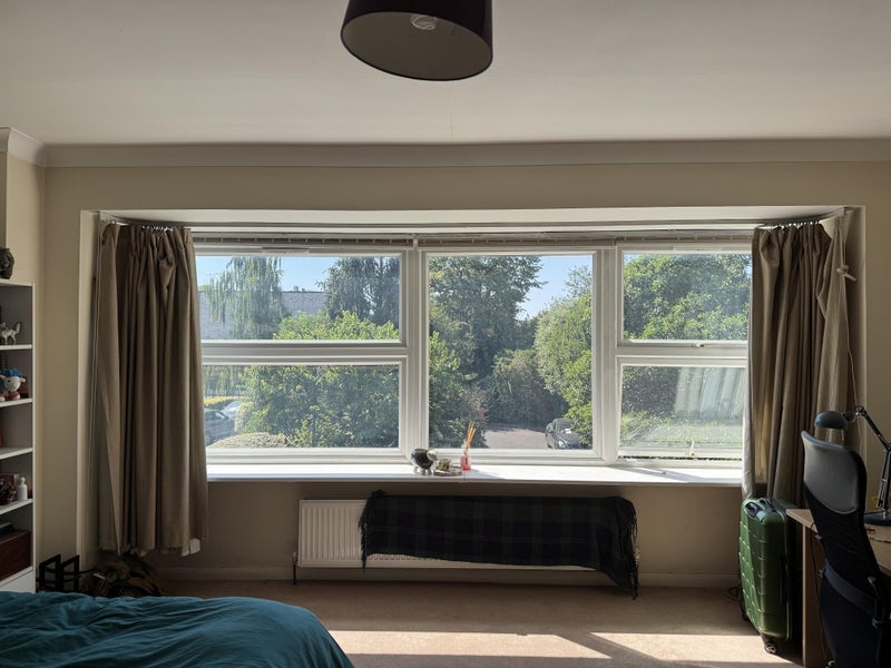 Room Lantern Close in Greater London