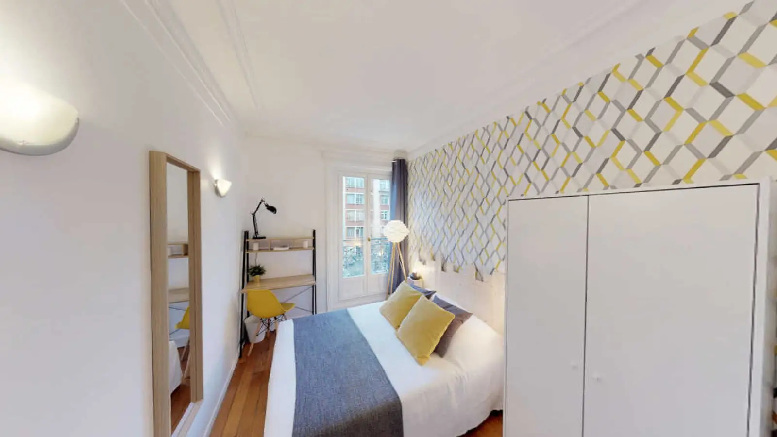 Flat Boulevard Saint-Marcel in Paris