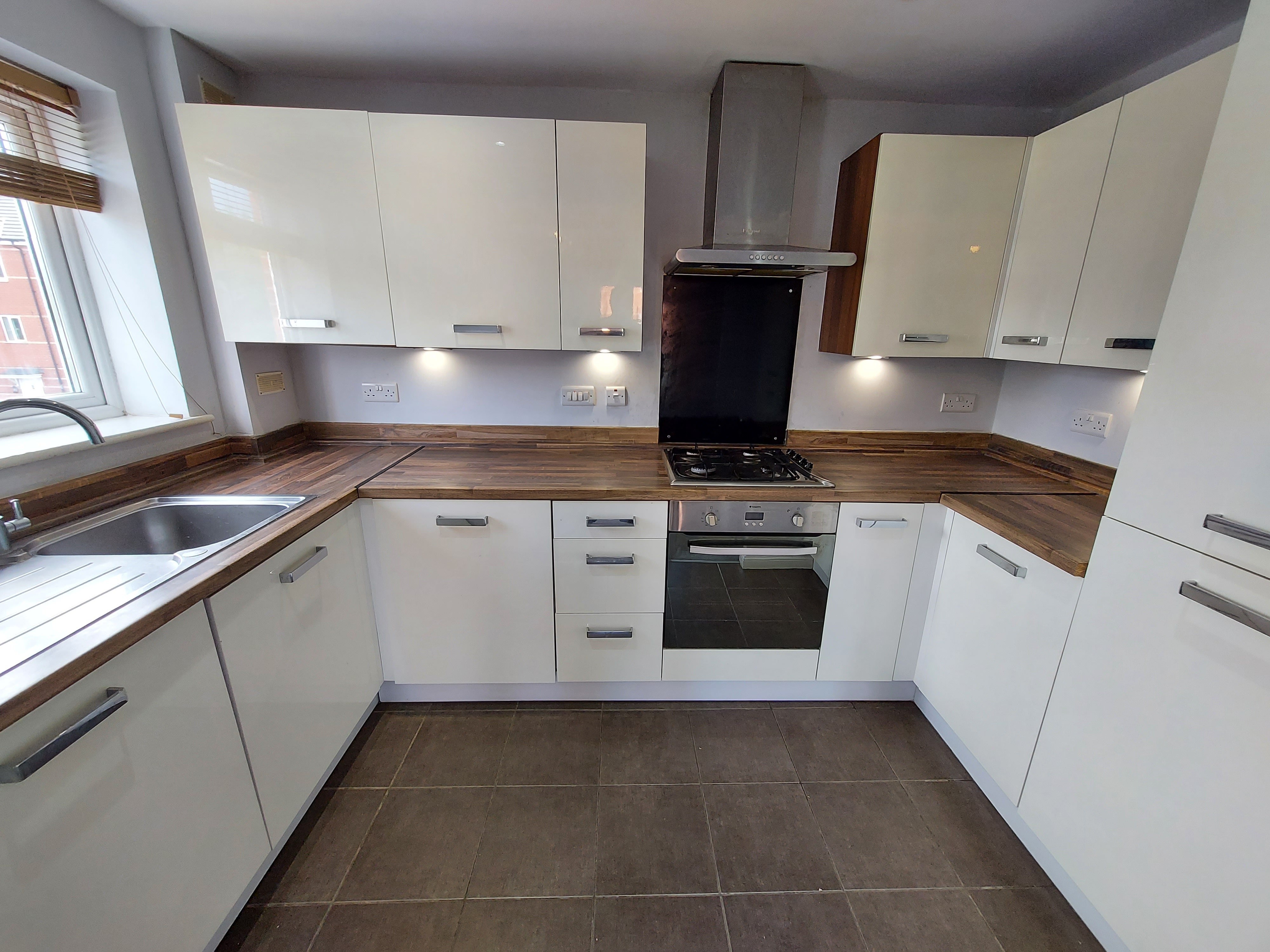 Flat Merton Way in Darlaston