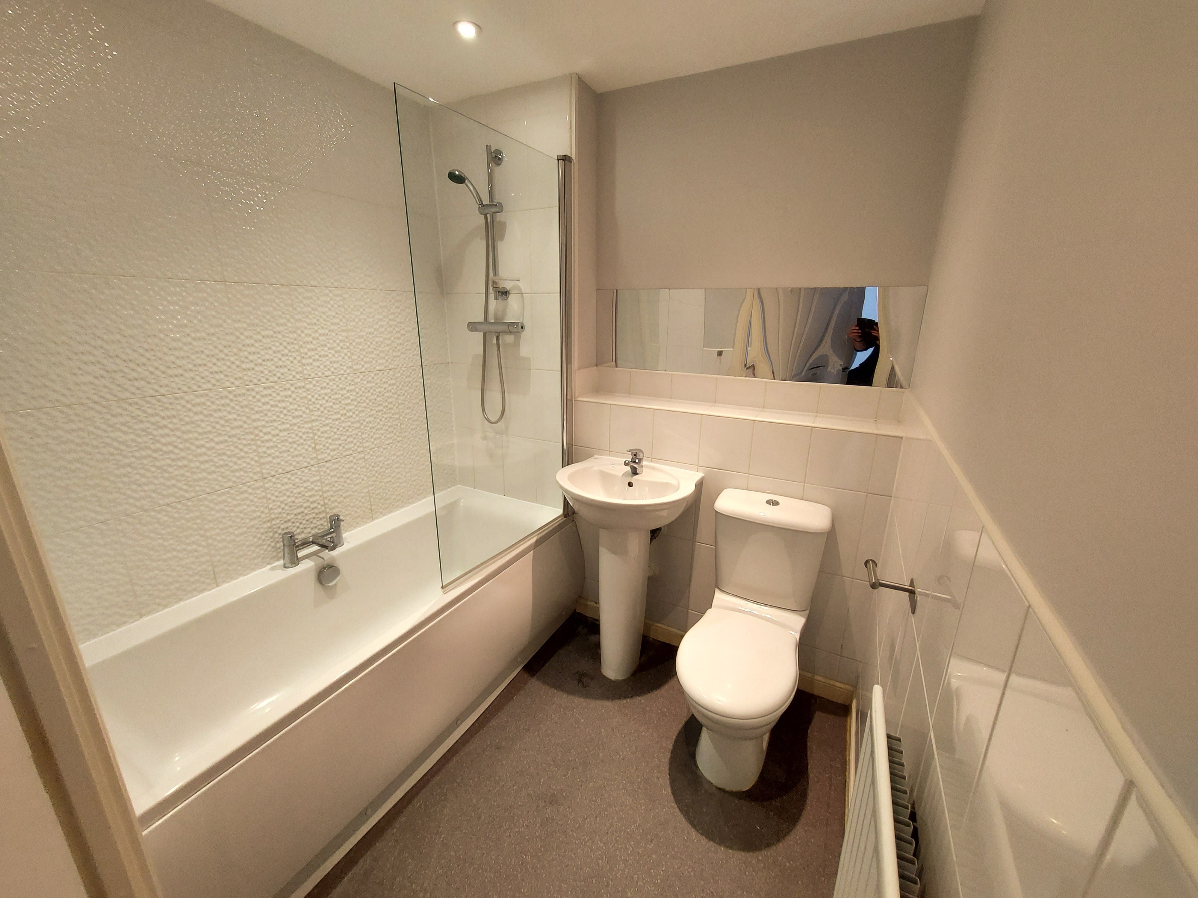 Flat Merton Way in Darlaston