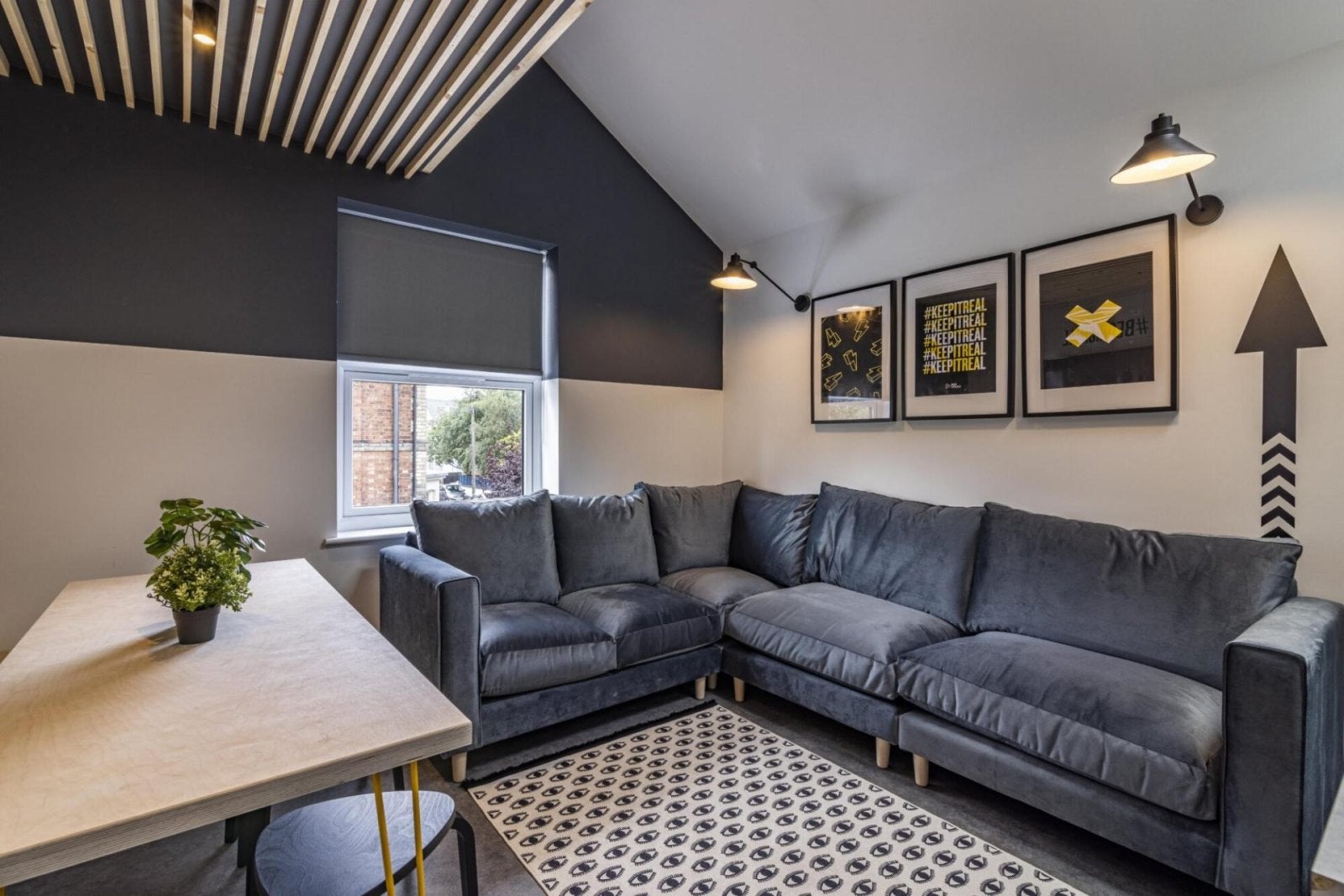 Flat Rose Grove in Nottingham