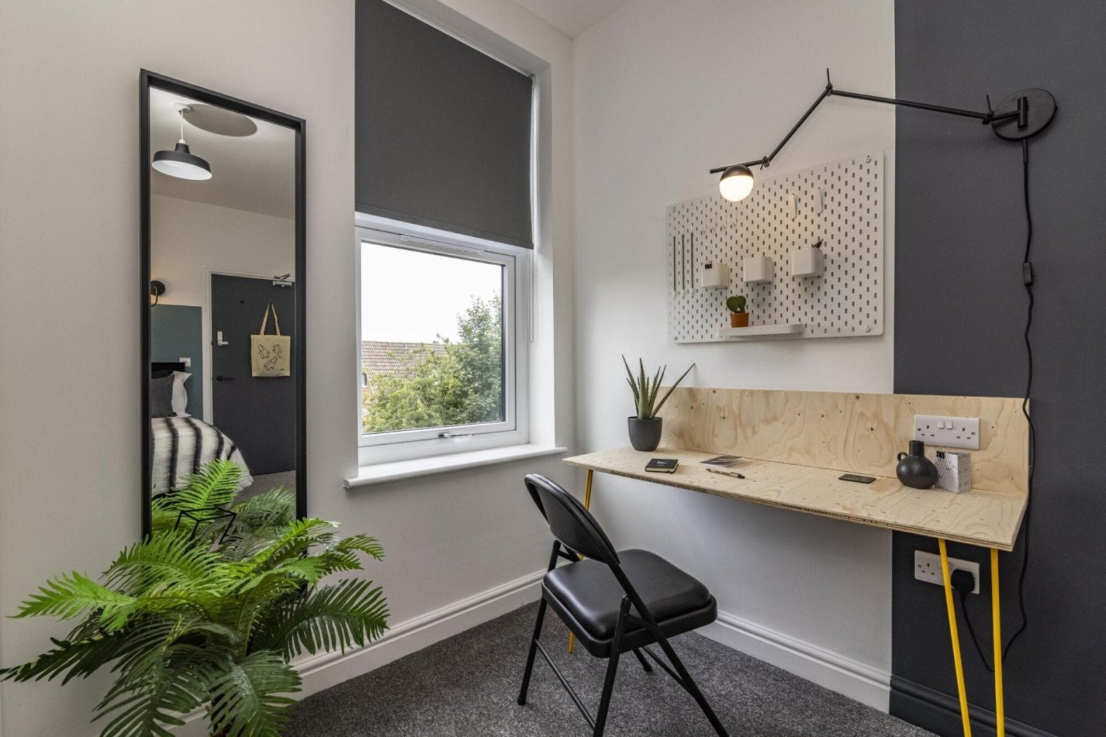 Flat Rose Grove in Nottingham