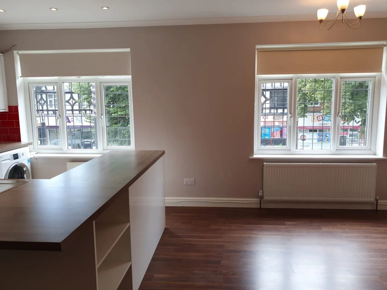 Flat Rayners Lane in Greater London