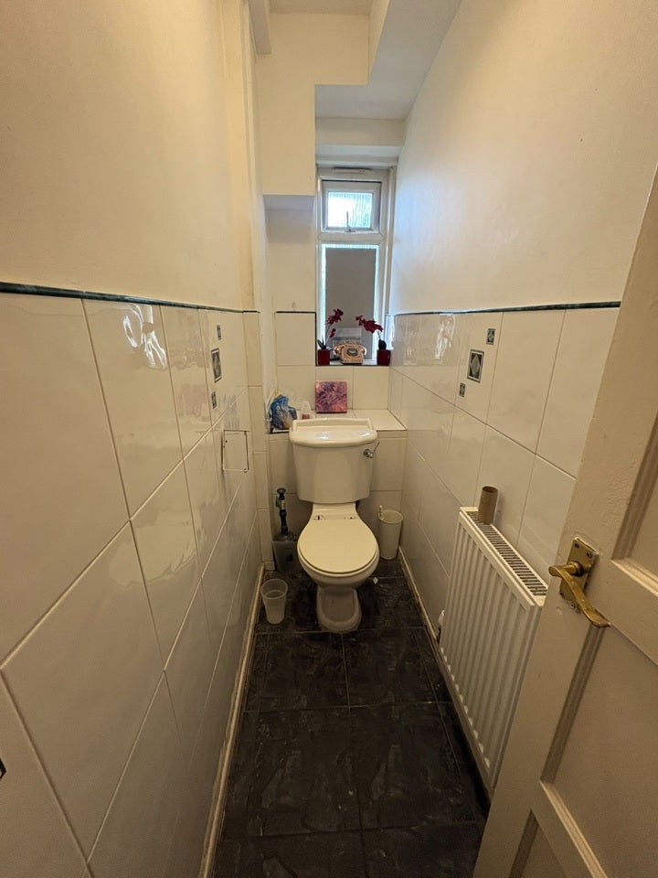 Room Mintern Street in Greater London