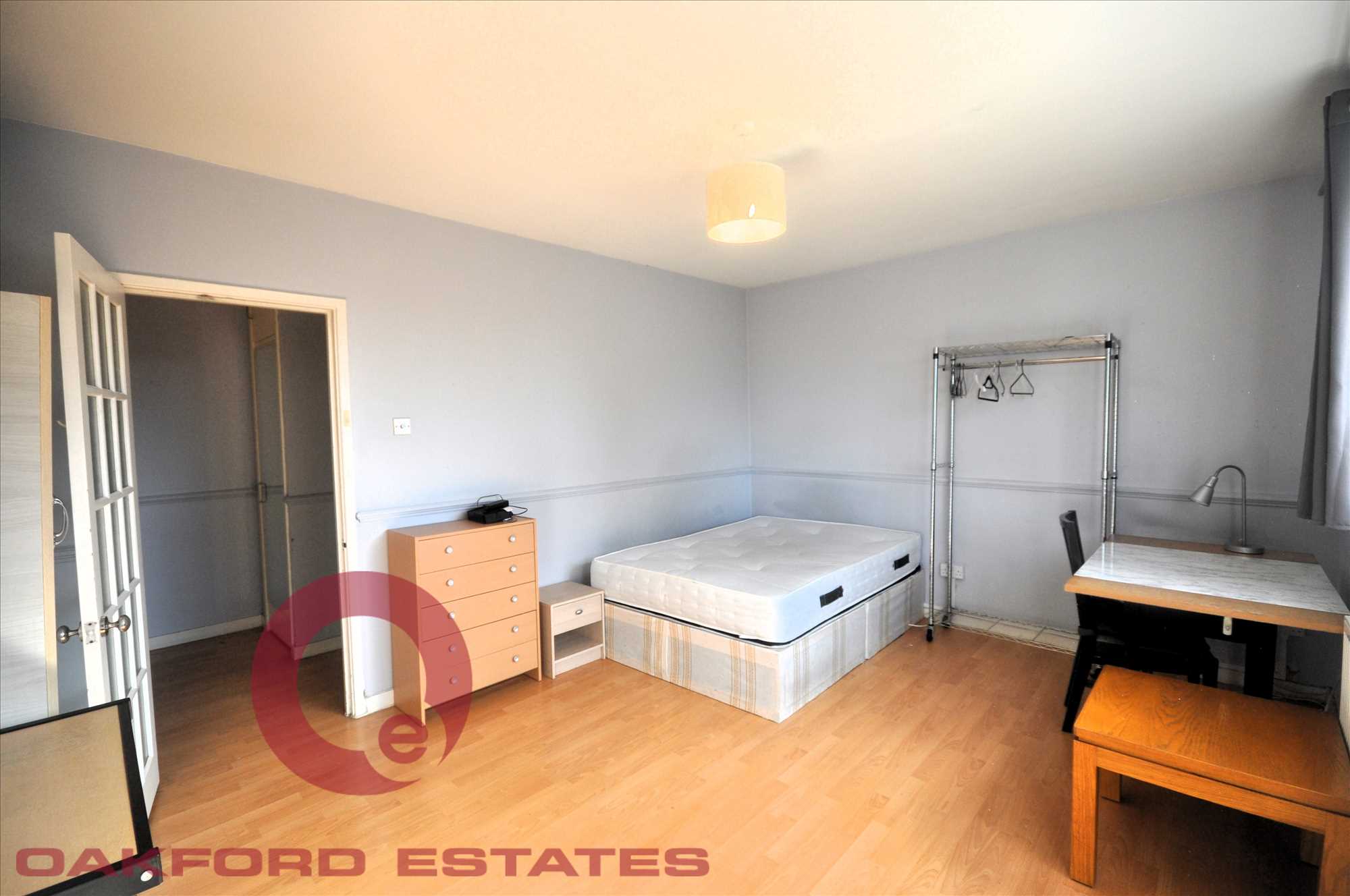Flat Varndell Street in Greater London