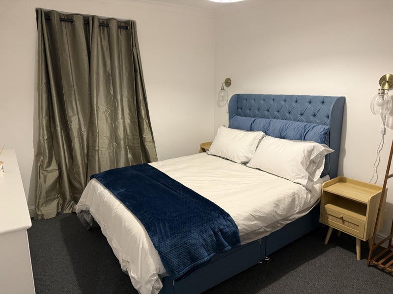 Room New Street in Pontycymer