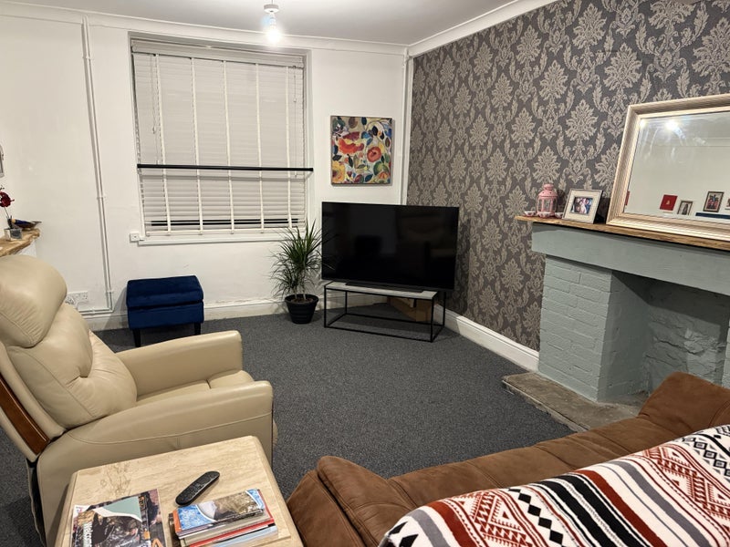 Room New Street in Pontycymer