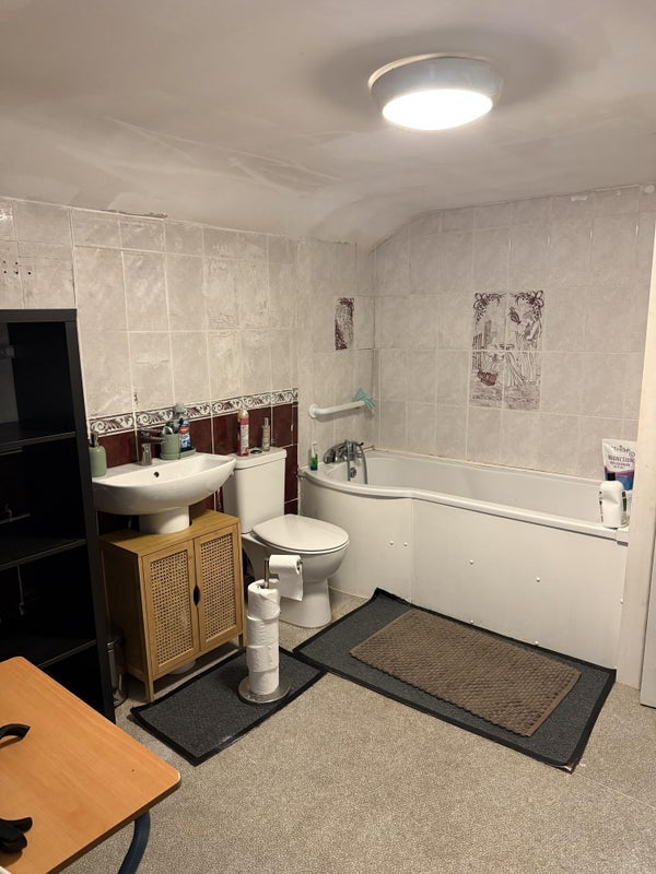 Room New Street in Pontycymer
