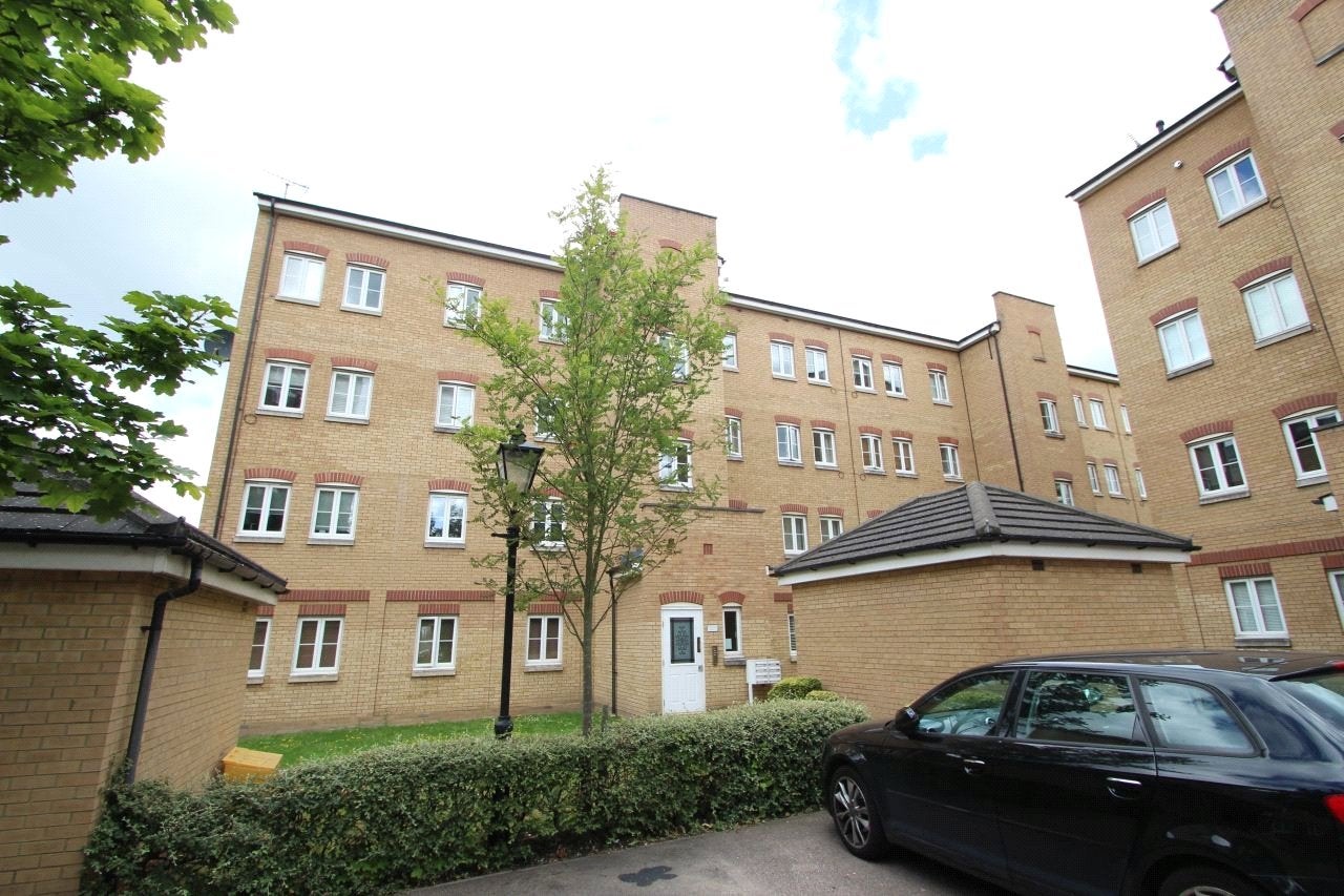 Flat Kidman Close in Greater London