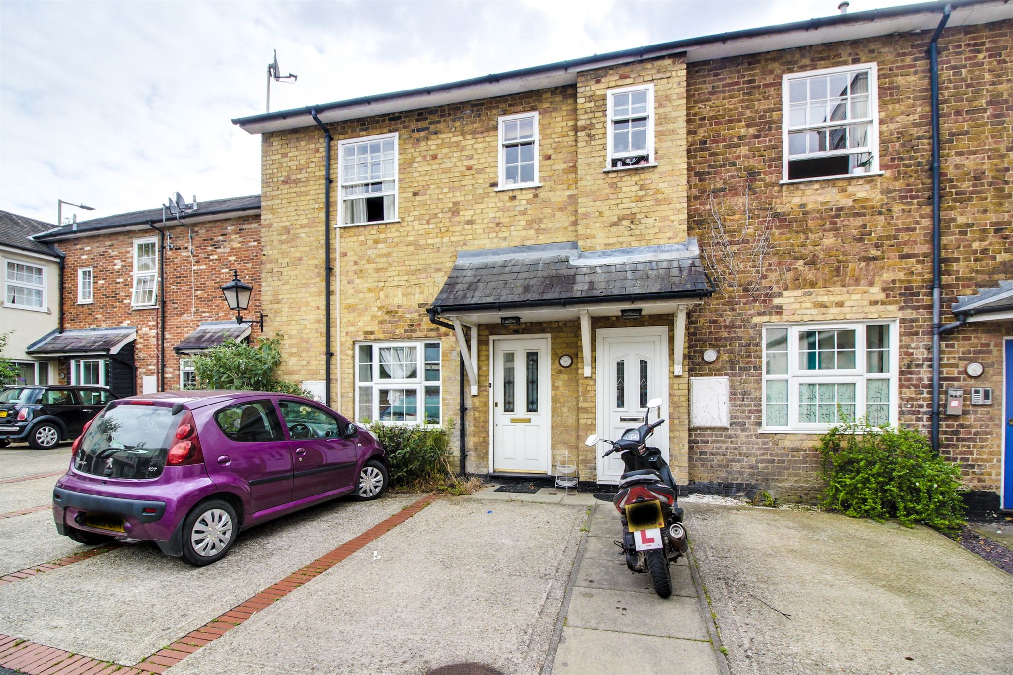 Flat London Road in East Hertfordshire