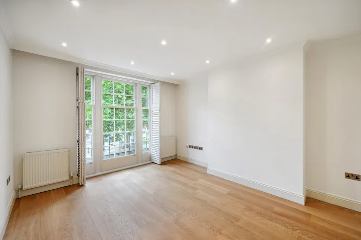 Flat Ebury Street in City of Westminster