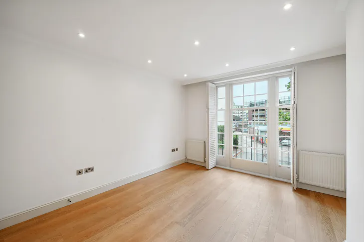 Flat Ebury Street in City of Westminster