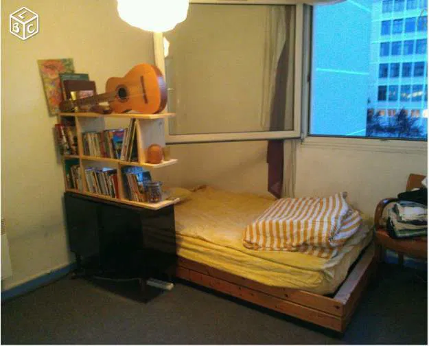 Room Rue Jean Moulin in Vincennes