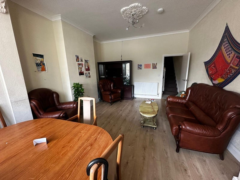 Room Herbert Road in Greater London