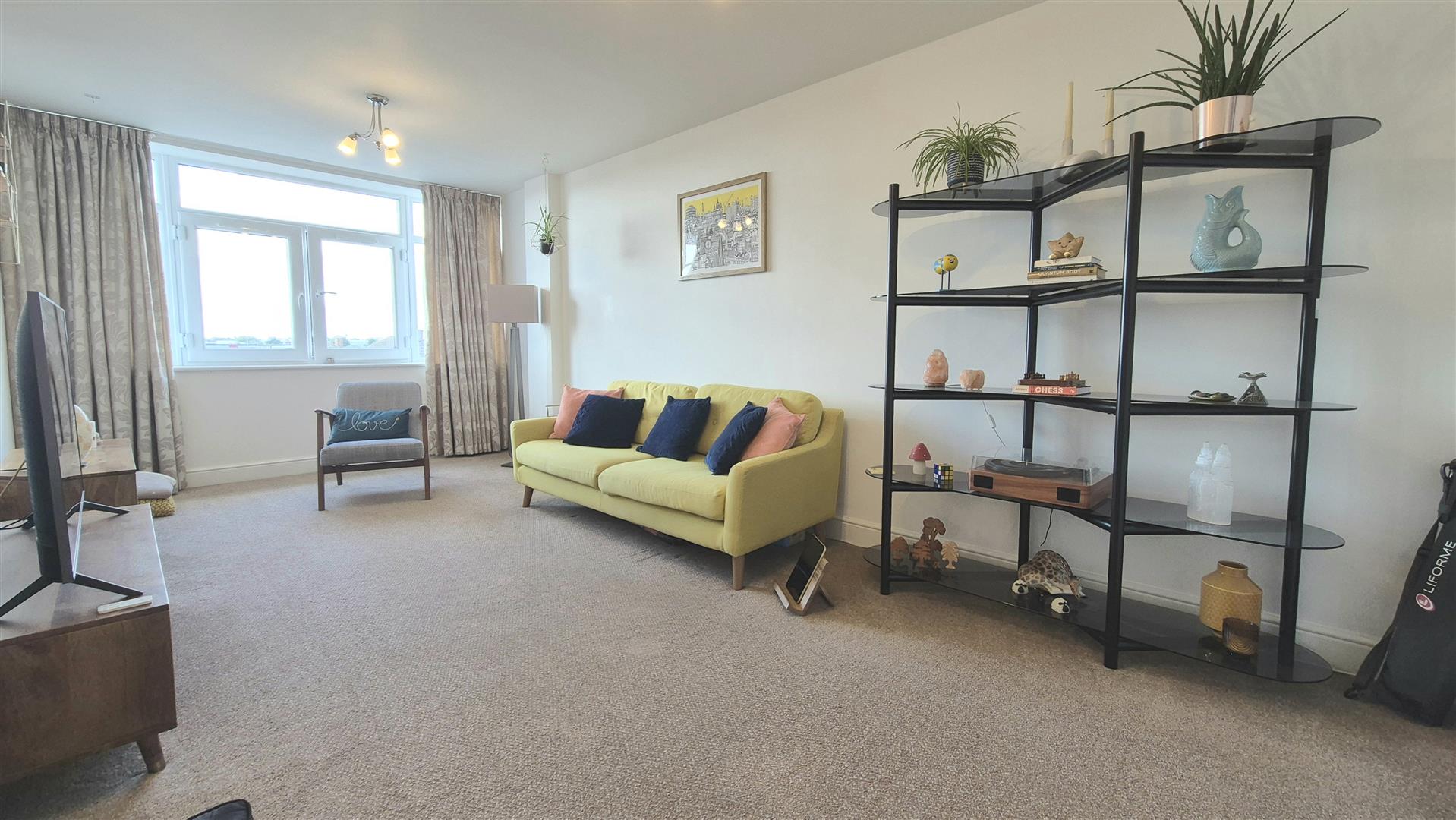 Flat Havant Road in Portsmouth