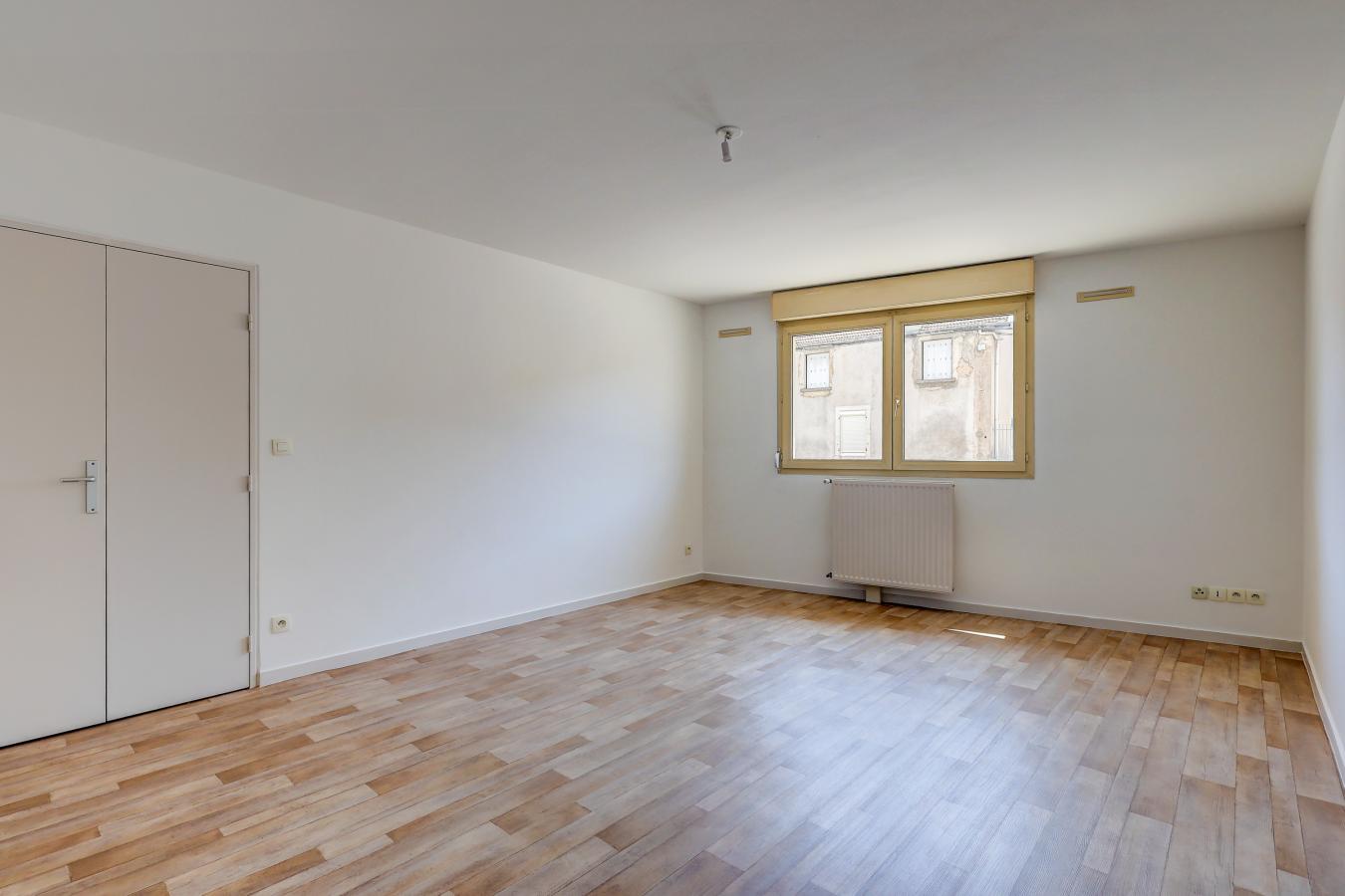Flat Rue Faubourg Saint-Jean in Beaune