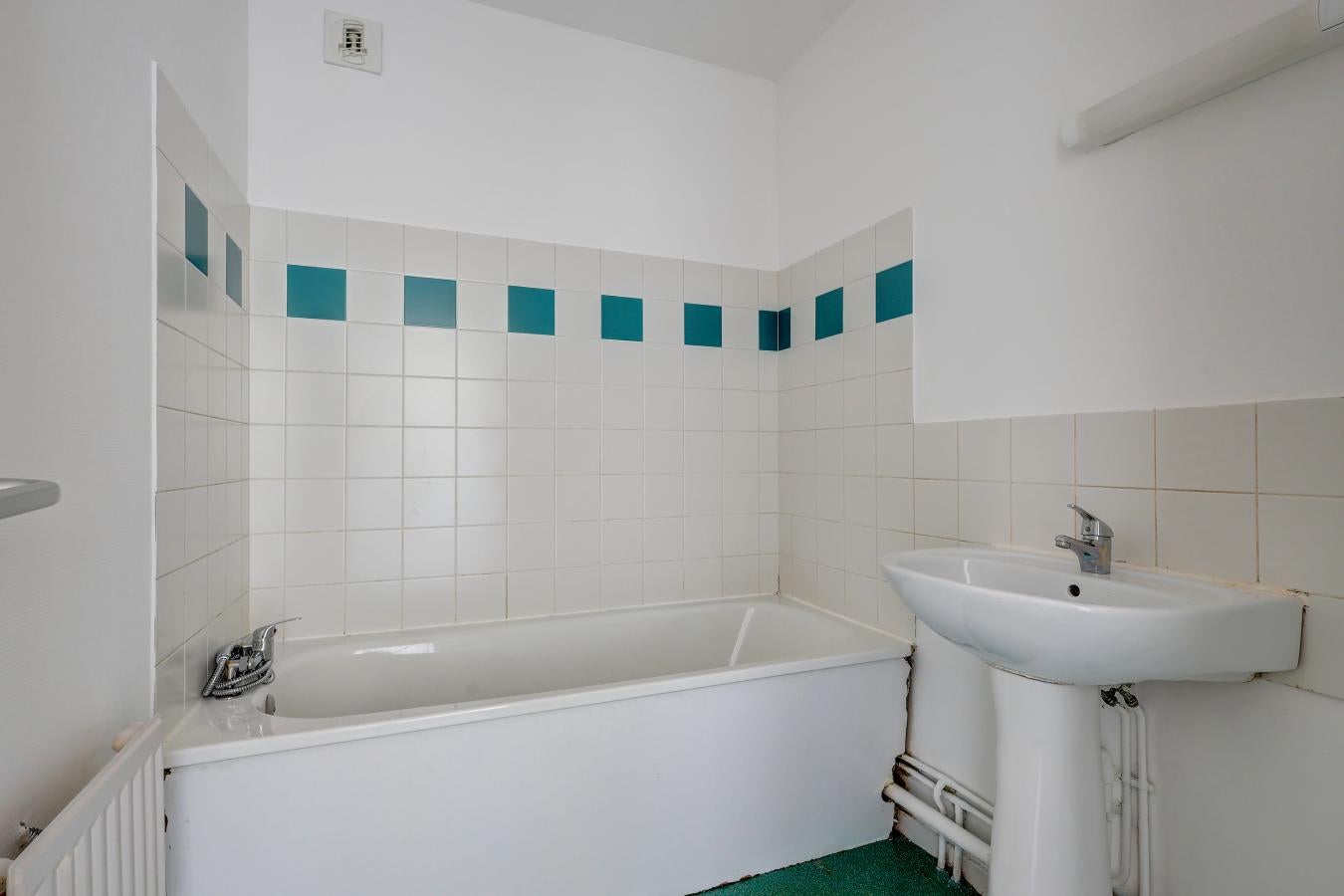 Flat Rue Faubourg Saint-Jean in Beaune