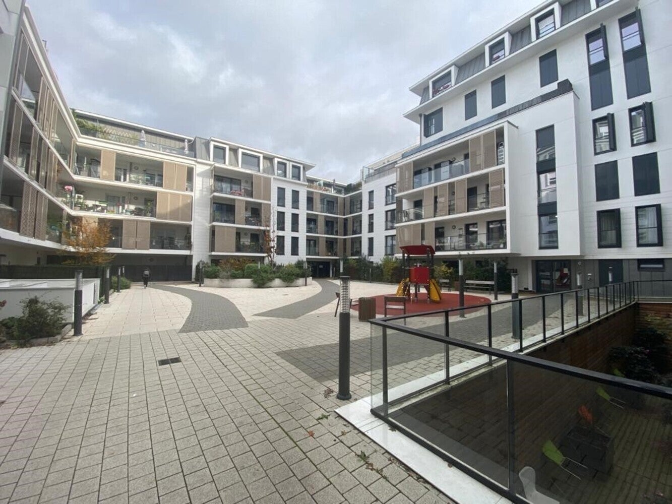 Appartement Piste - CD 94 à Maisons-Alfort