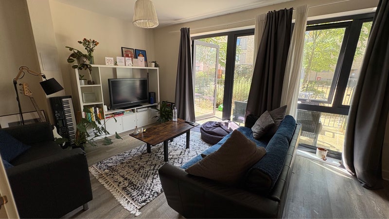 Room Fisher Close in Greater London