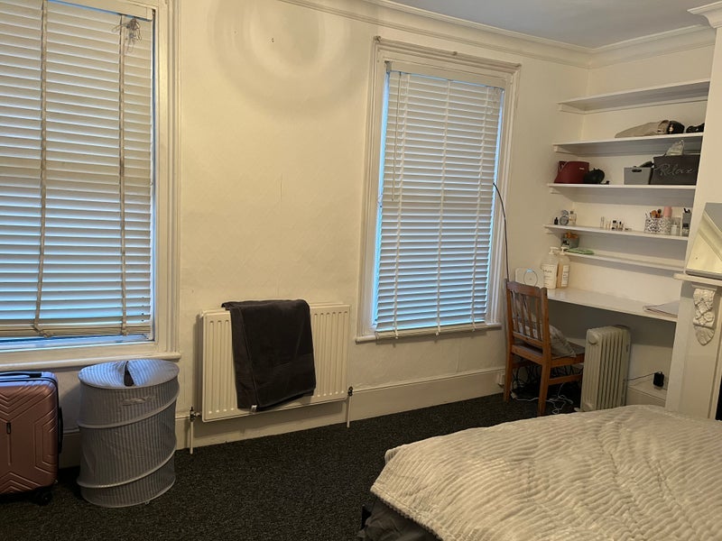 Room Homerton High Street in Greater London