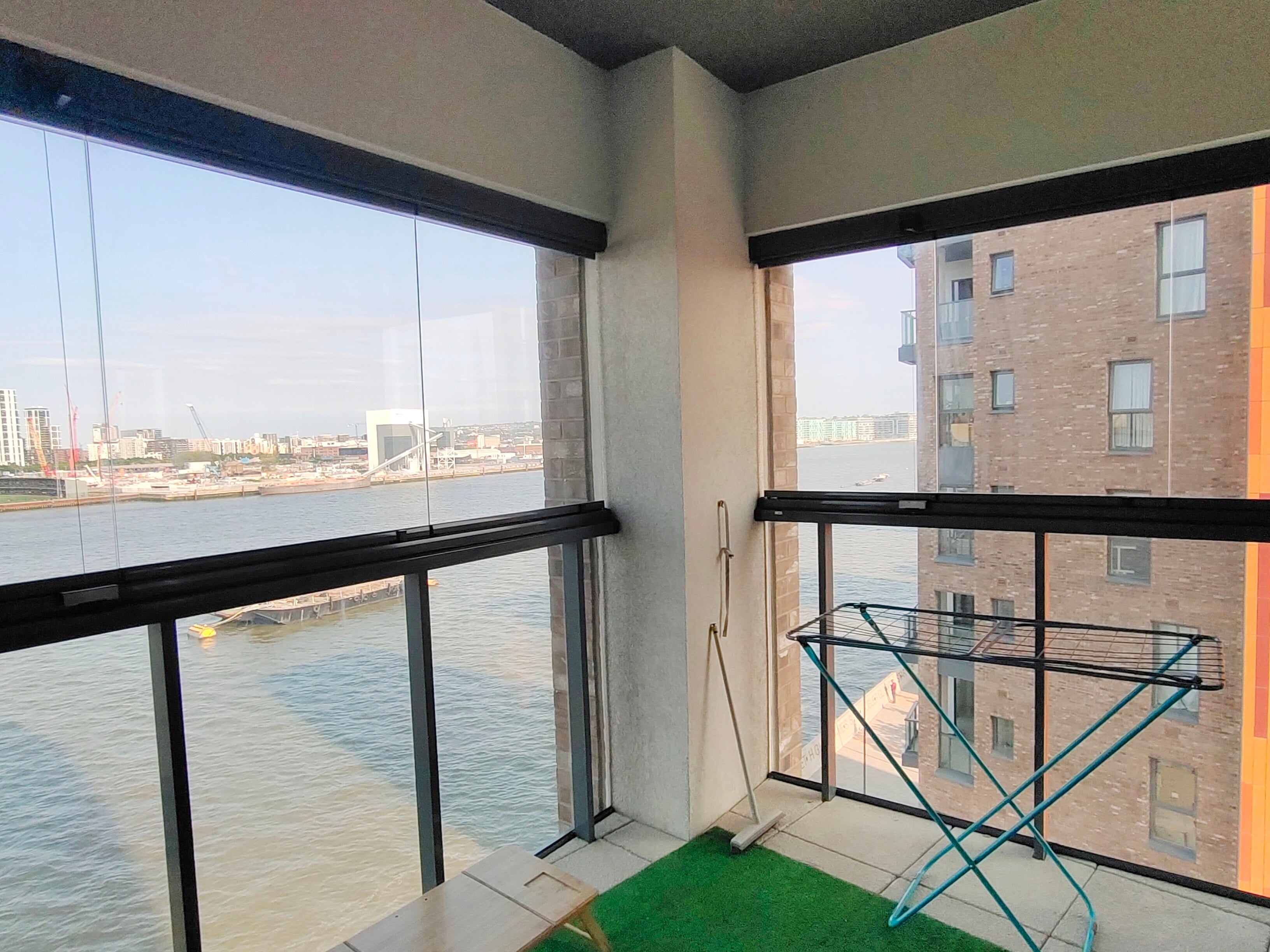 Flat Ovex Close in Greater London