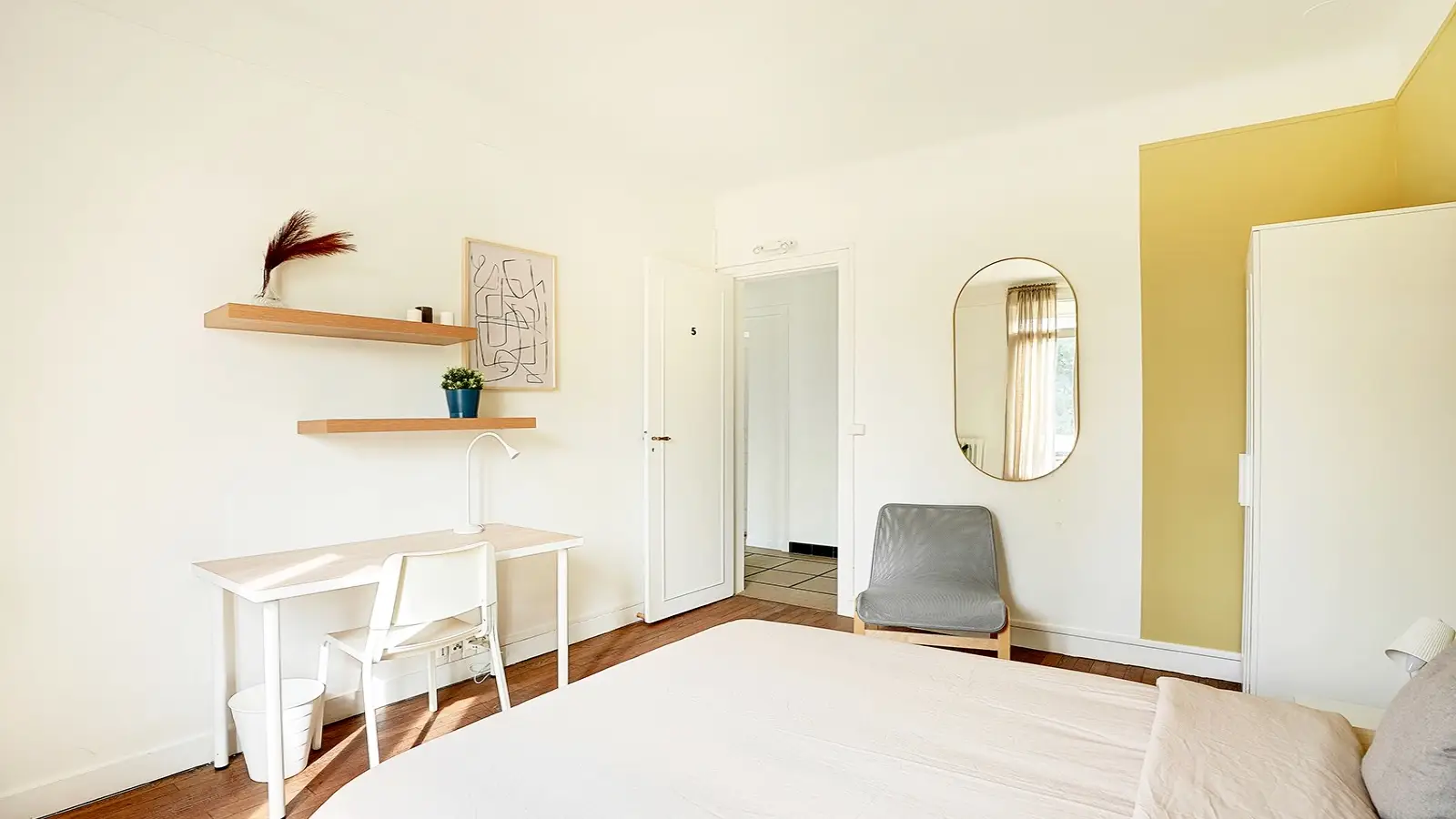 Room Avenue du Général de Gaulle in Clamart