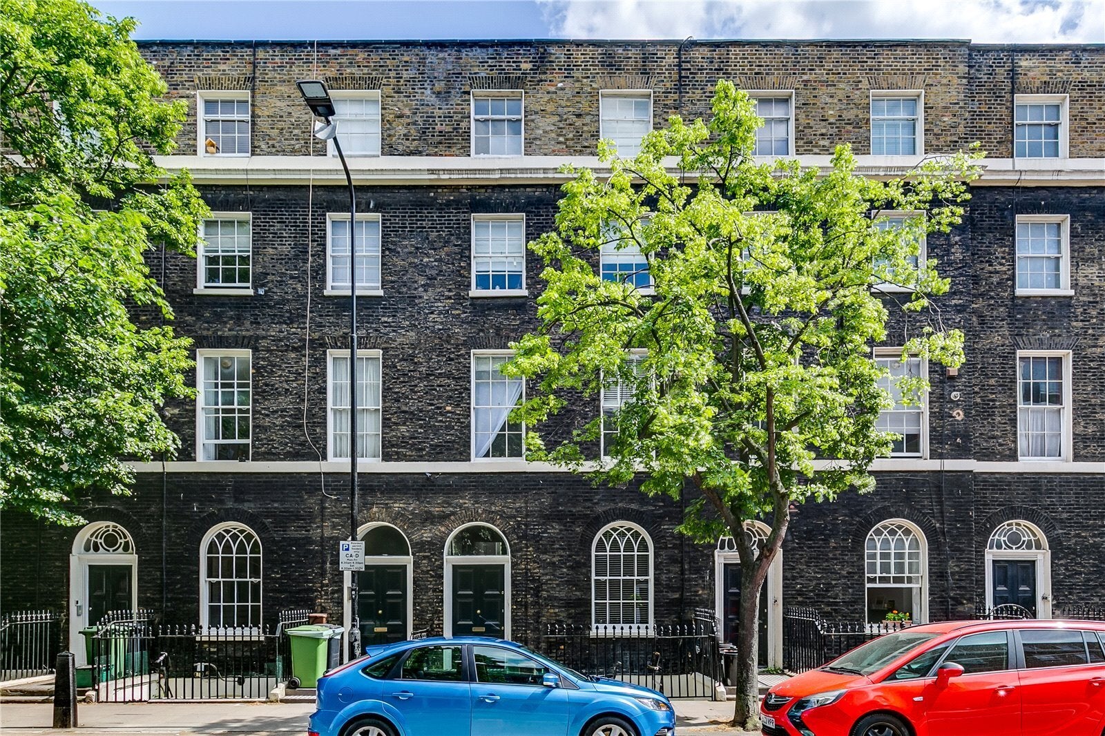 Flat Calthorpe Street in Greater London