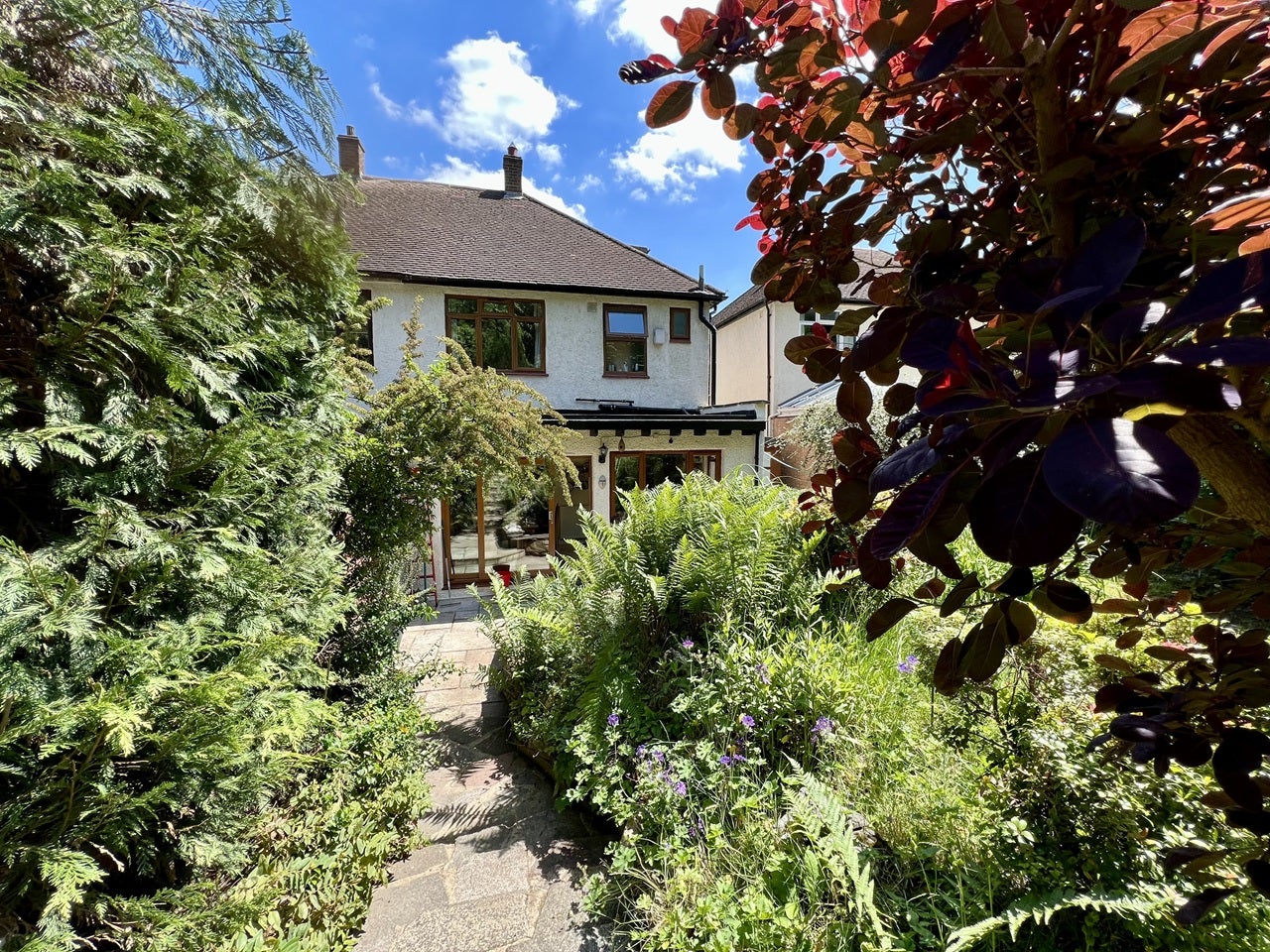 House Auckland Road in Greater London