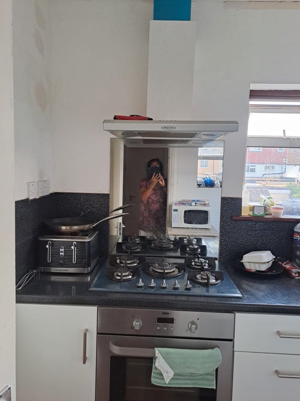 Room Vivian Avenue in Greater London
