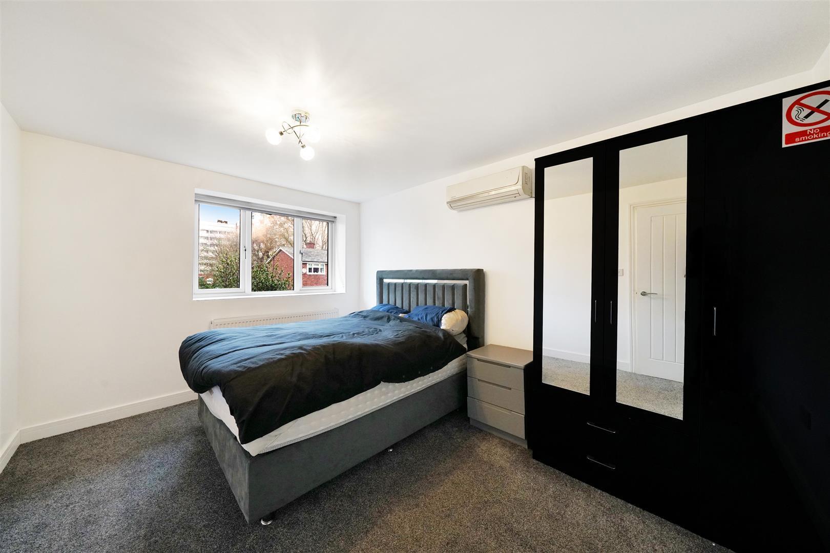 House Parker Street in Greater London