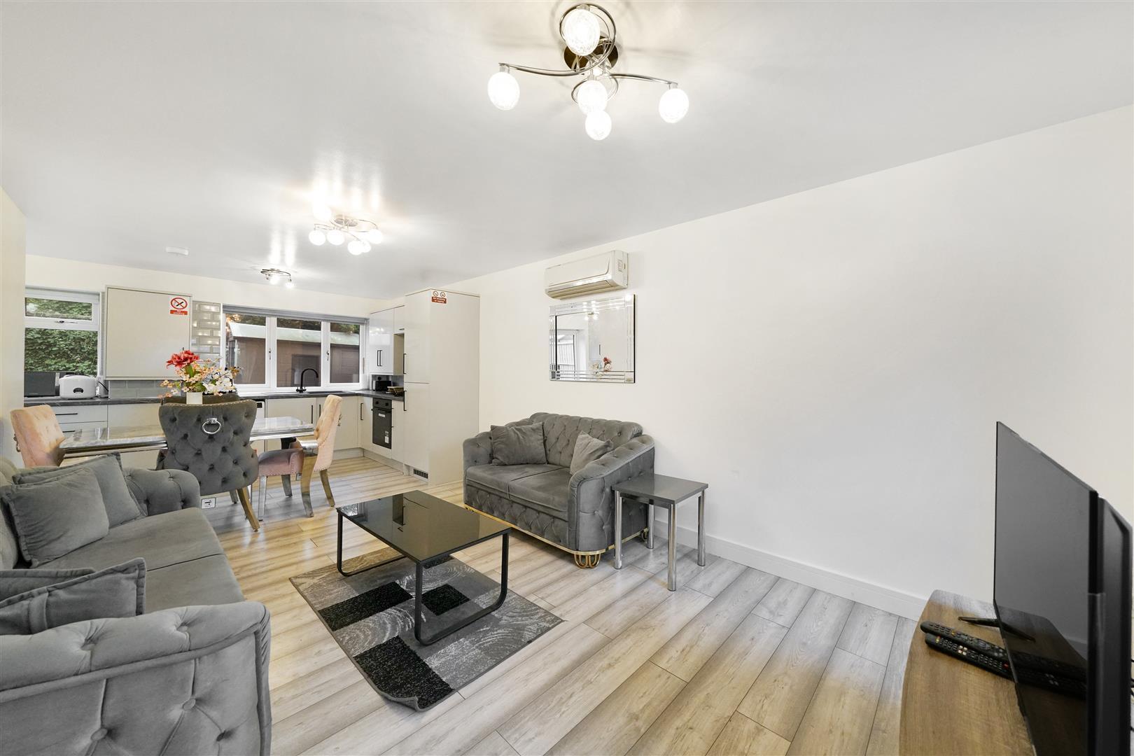 House Parker Street in Greater London