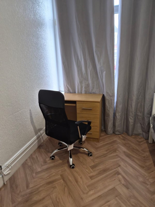 Room Northcote Street in Cardiff