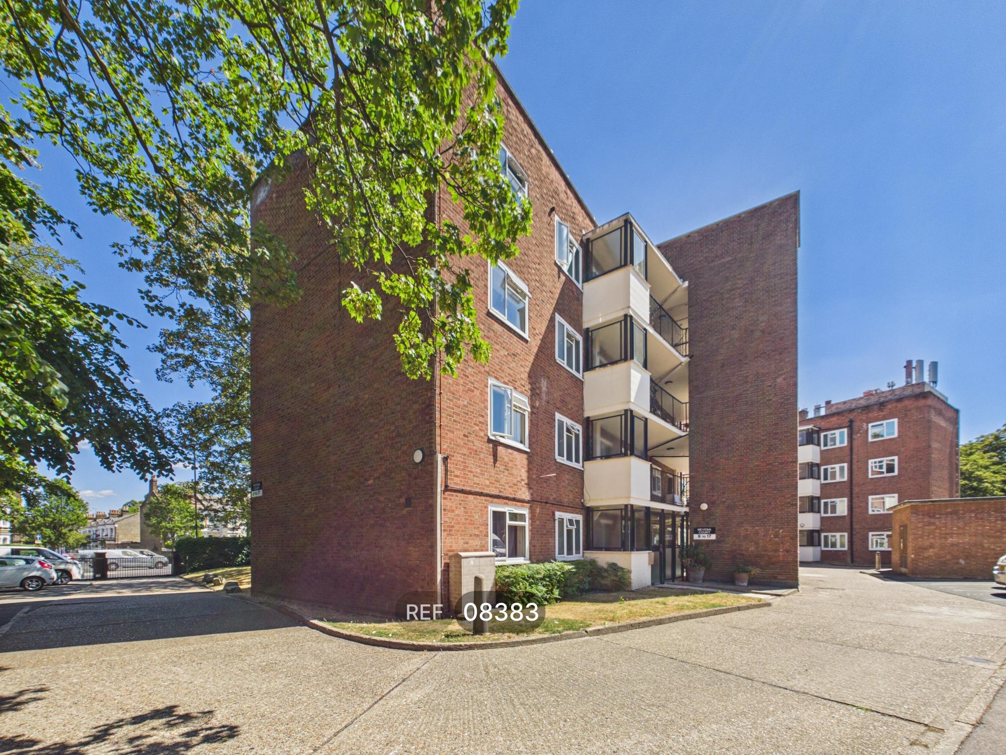 Flat Effra Road in Greater London