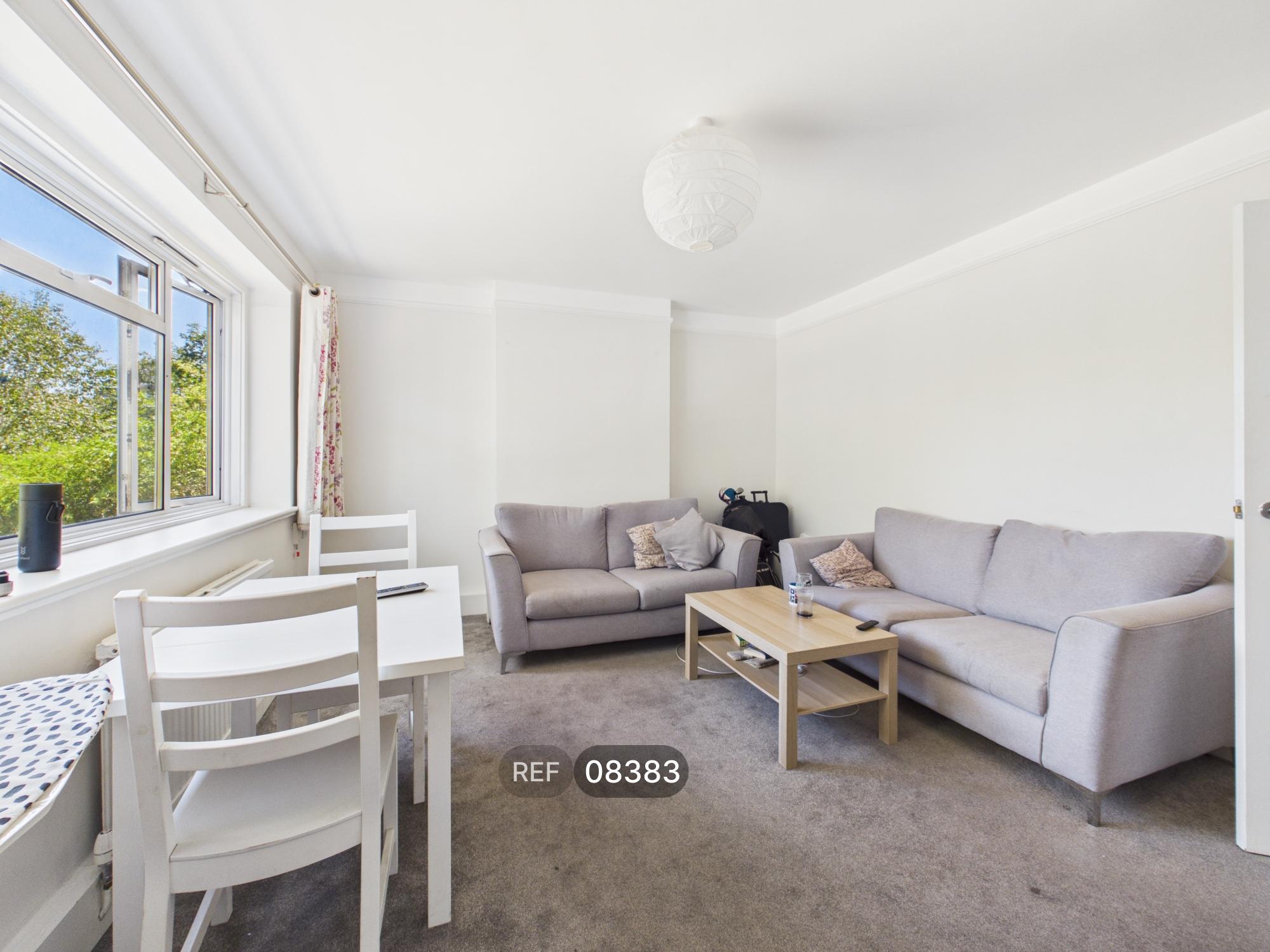 Flat Effra Road in Greater London