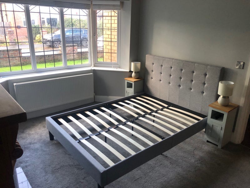 Room Fordbank Road in Manchester