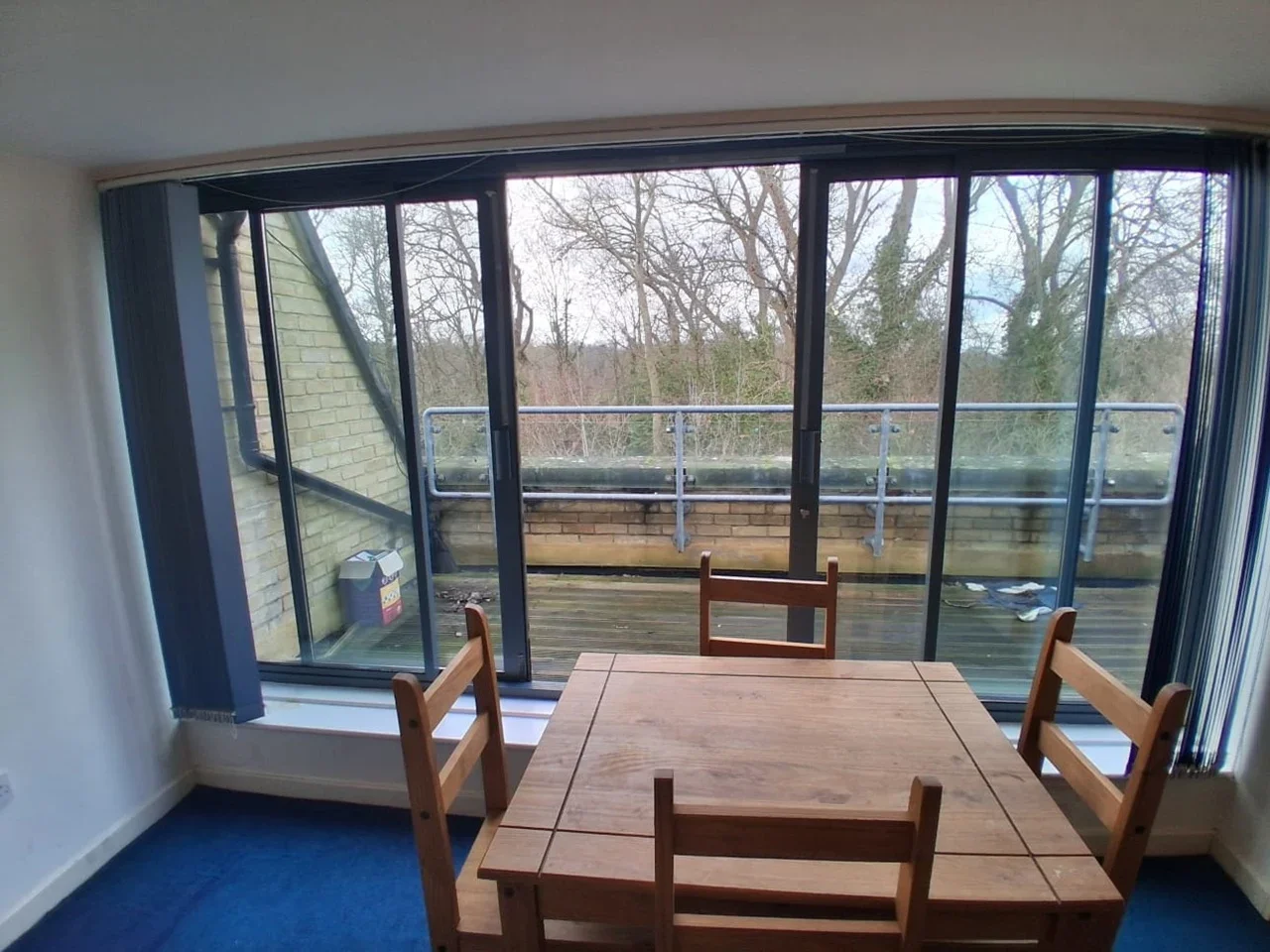 Room Pallister Terrace in Greater London